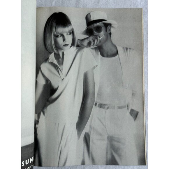 BRITISH VOGUE - July 1975 - Picture 8 of 16